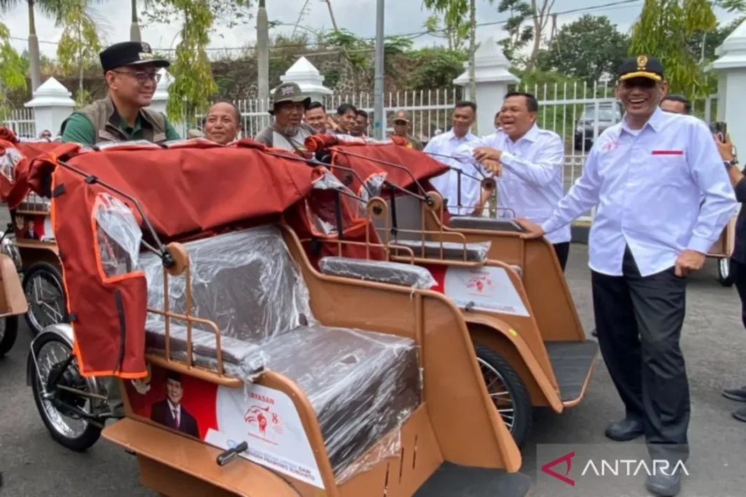 220 becak listrik bantuan Prabowo disalurkan di Kabupaten Tasikmalaya