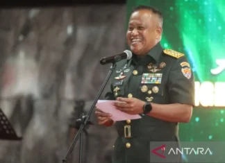 Prabowo Lantik Saleh Mustofa sebagai Wamentan