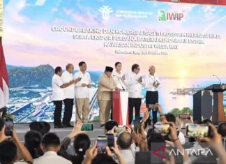 Prabowo Luncurkan Ekspor Perdana Baterai EV dan 11 Proyek di IWIP