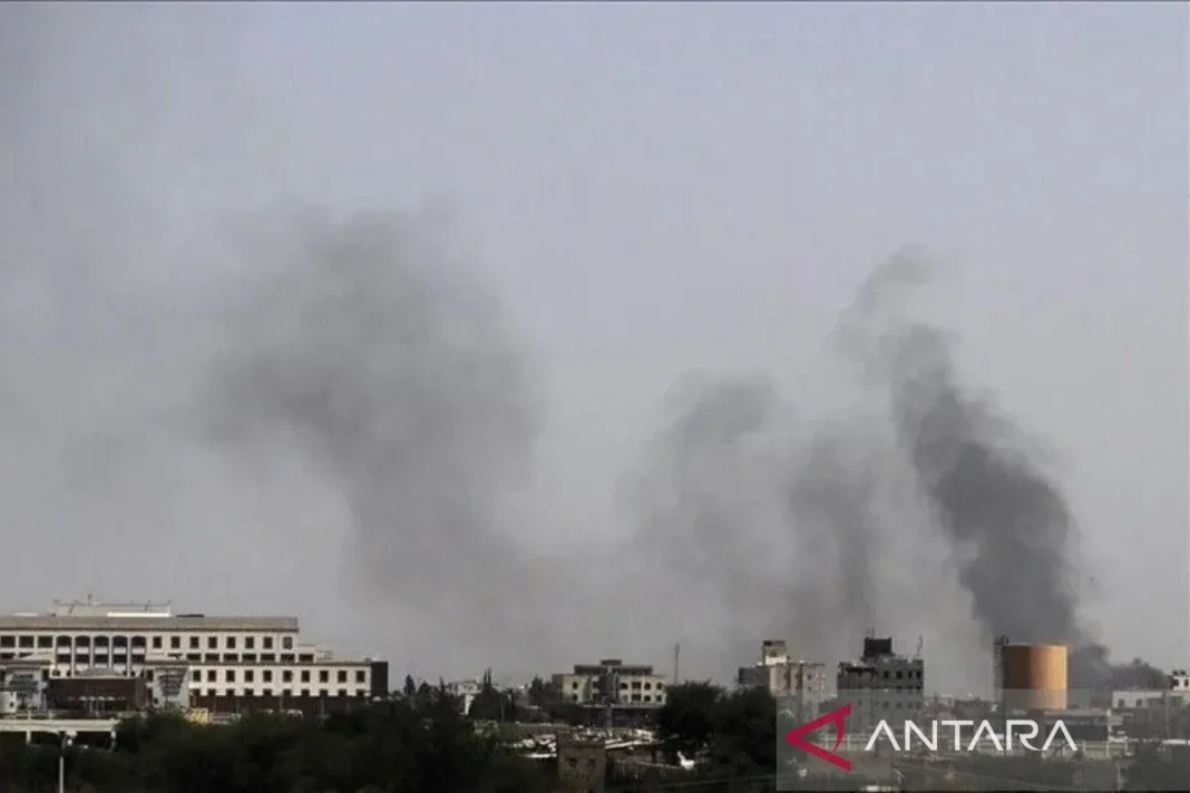 Serangan Houthi ke bandara Saudi sebabkan 19 orang tewas