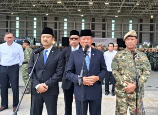 Wamenhan Minta Kadet Unhan Bina Siswa Sekolah Rakyat tanpa Perundungan