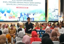 Wapres Apresiasi Ibu-ibu Pengelola Bank Sampah Dukung Inovasi Energi